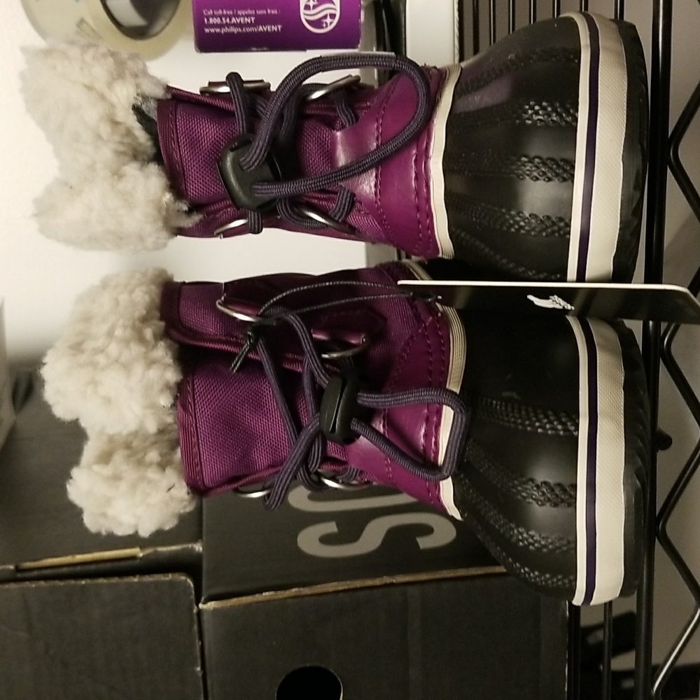 Sorel yoot boots kids